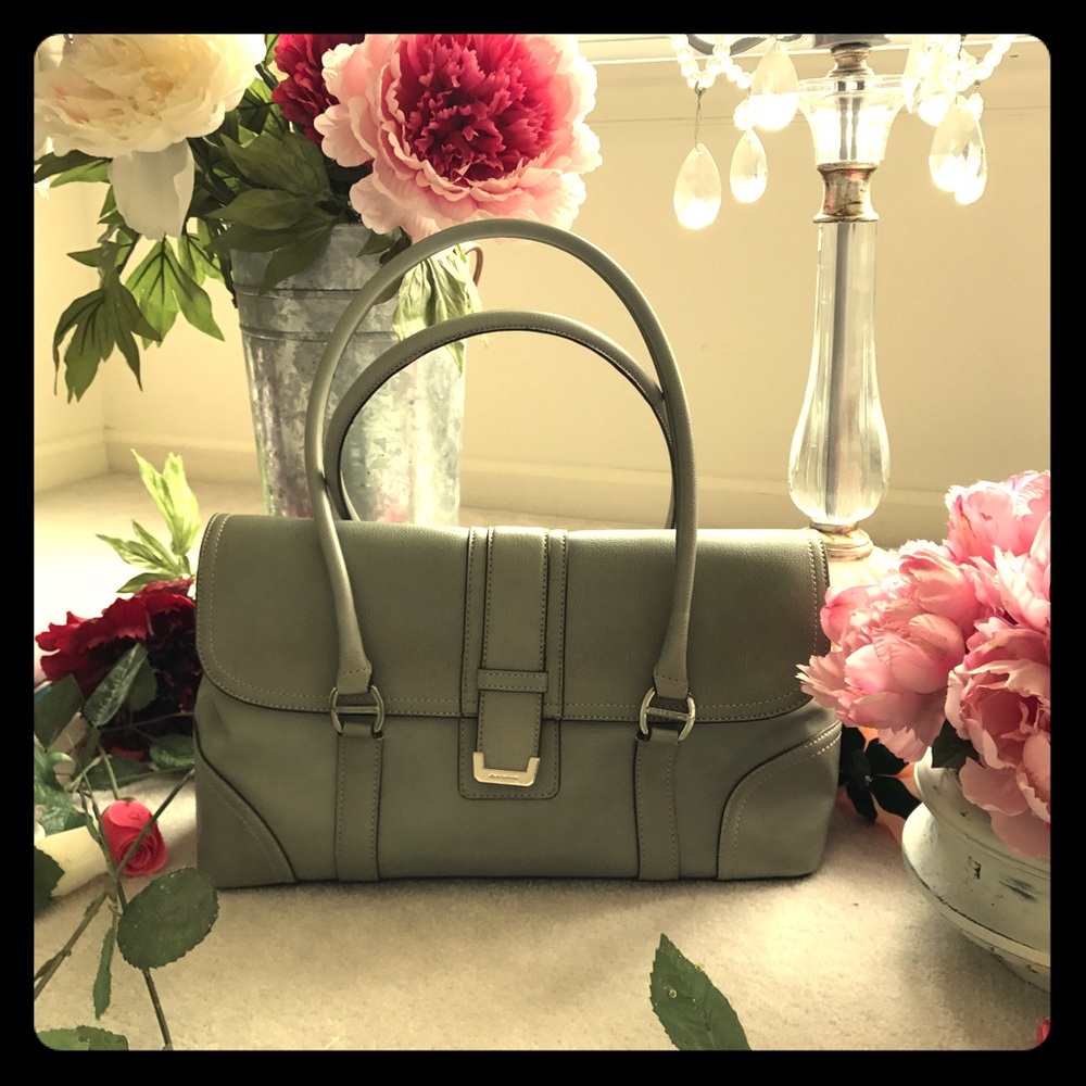 Liz Claiborne handbag
